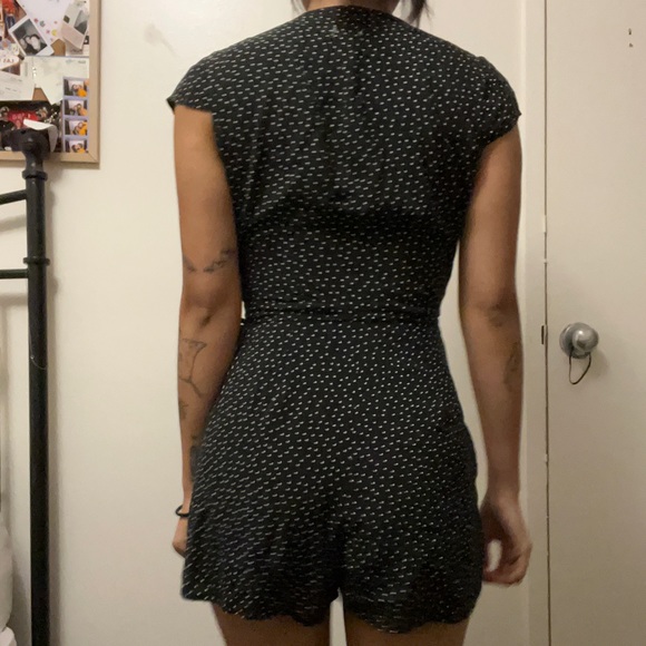 Garage black polka dot wrap romper - Picture 3 of 3
